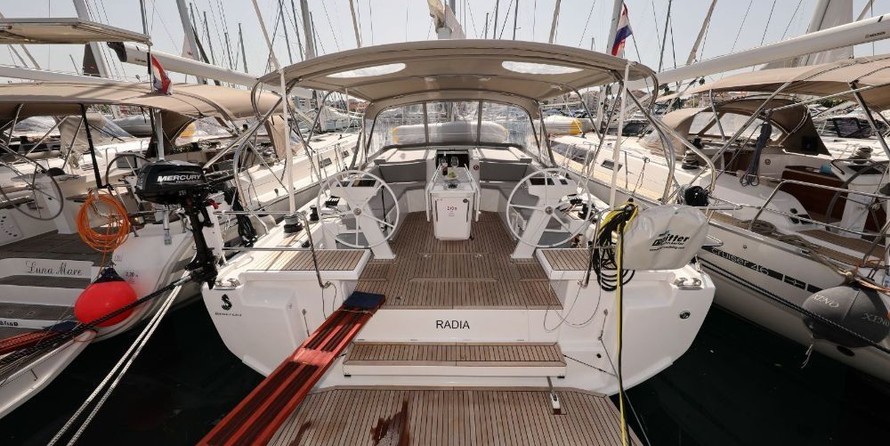 Beneteau Oceanis 46