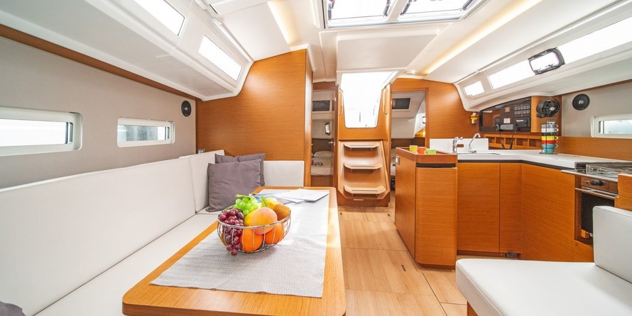 Jeanneau Sun Odyssey 410