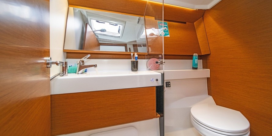Jeanneau Sun Odyssey 410