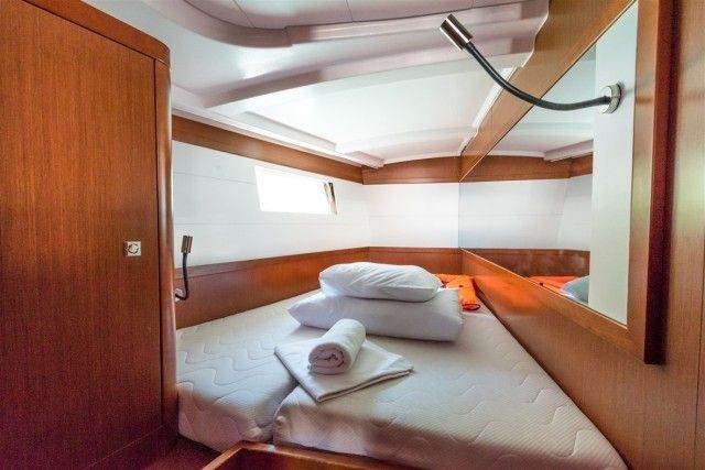 Beneteau Oceanis 48