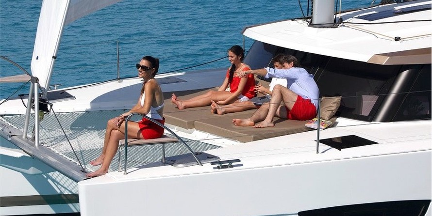 Fountaine Pajot Lucia 40