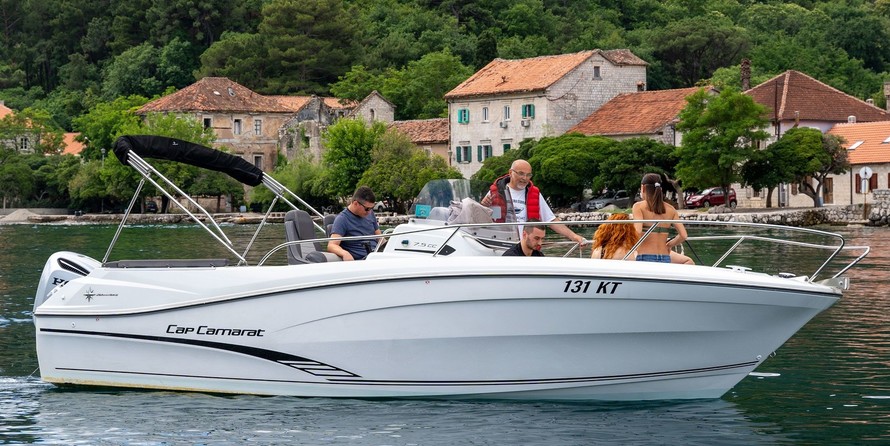Jeanneau Cap Camarat 7.5