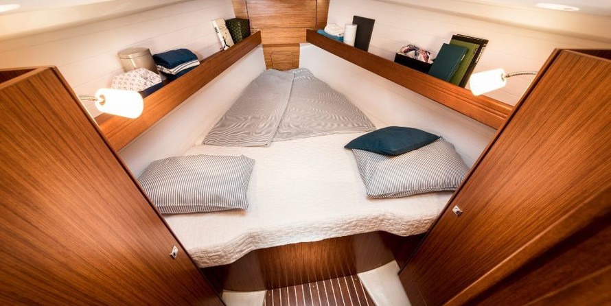 Bavaria CRUISER 34