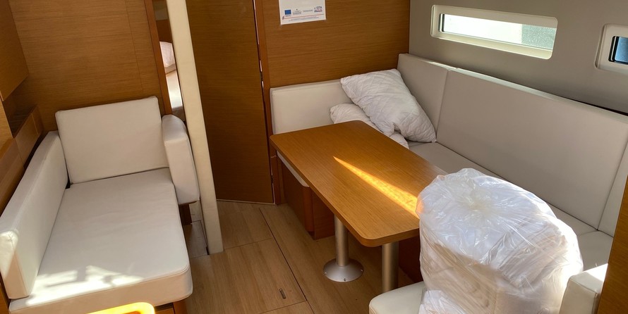 Beneteau Oceanis 41.1