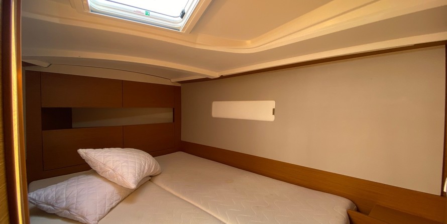 Beneteau Oceanis 41.1