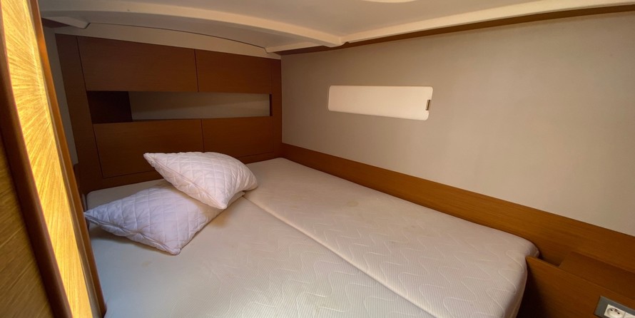 Beneteau Oceanis 41.1