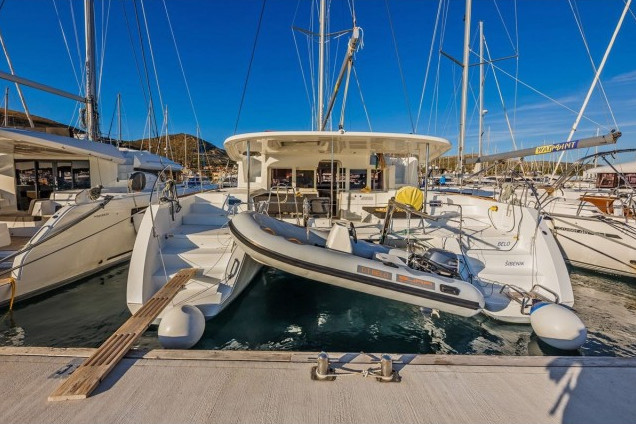 Lagoon 450 F