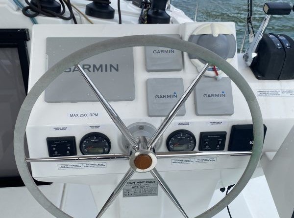 Fountaine Pajot Astréa 42