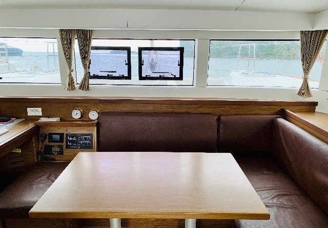 Lagoon 40