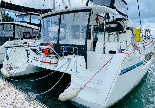 Lagoon 40