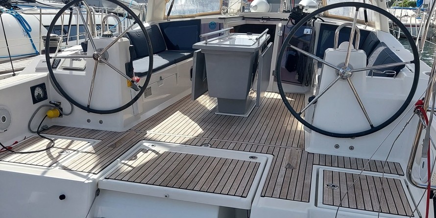 Beneteau Oceanis 41.1