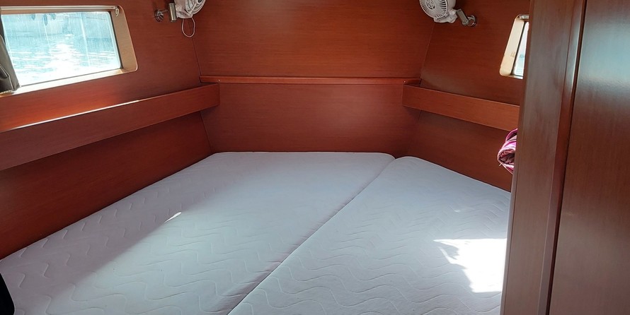 Beneteau Oceanis 41.1