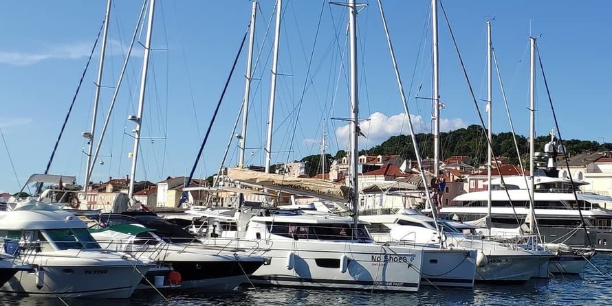 Fountaine Pajot Helia 44