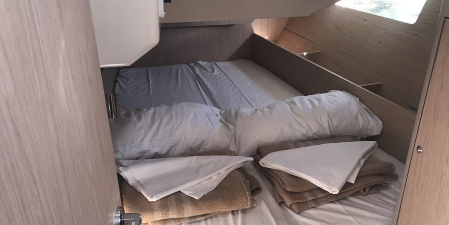Beneteau Oceanis 41.1