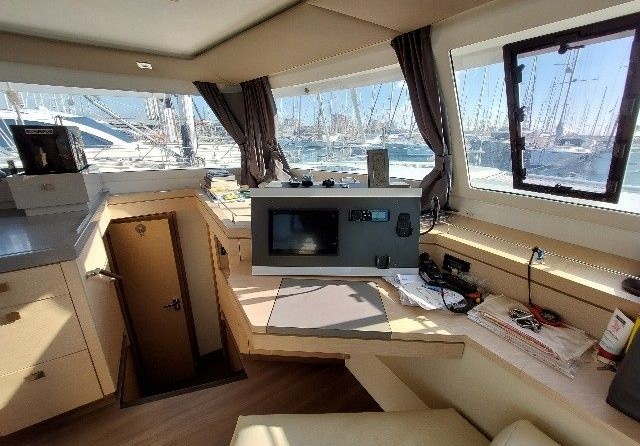 Fountaine Pajot Saona 47