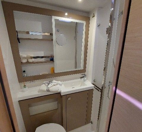 Fountaine Pajot Saona 47