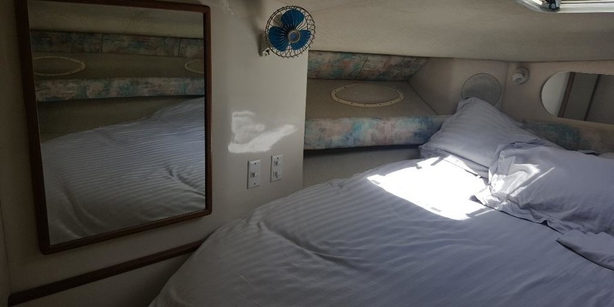 Sea Ray 370 Sundancer