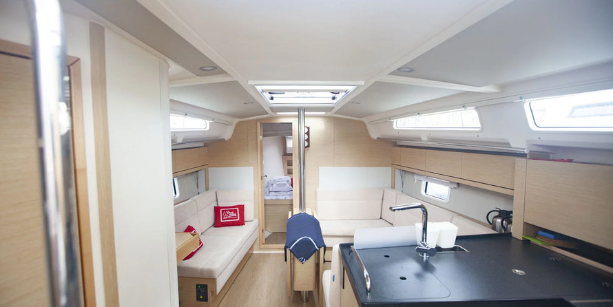 Hanse 388