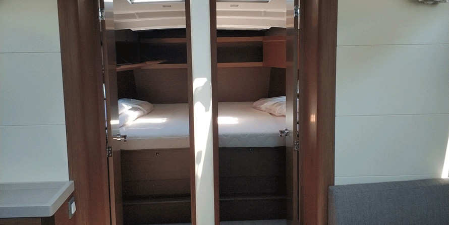 Beneteau Oceanis 46.1