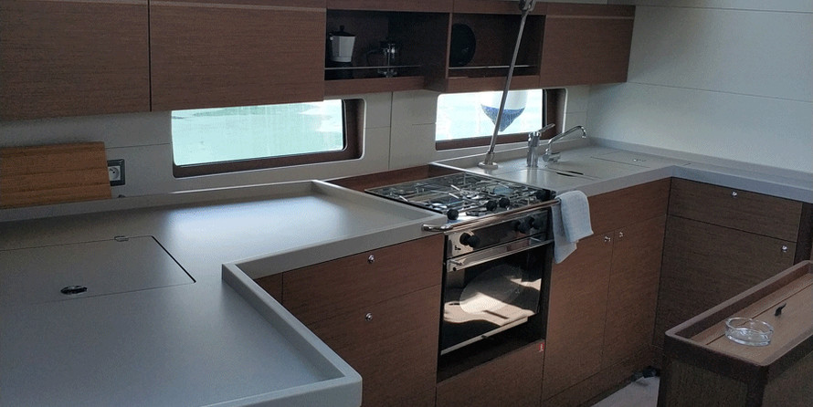 Beneteau Oceanis 46.1