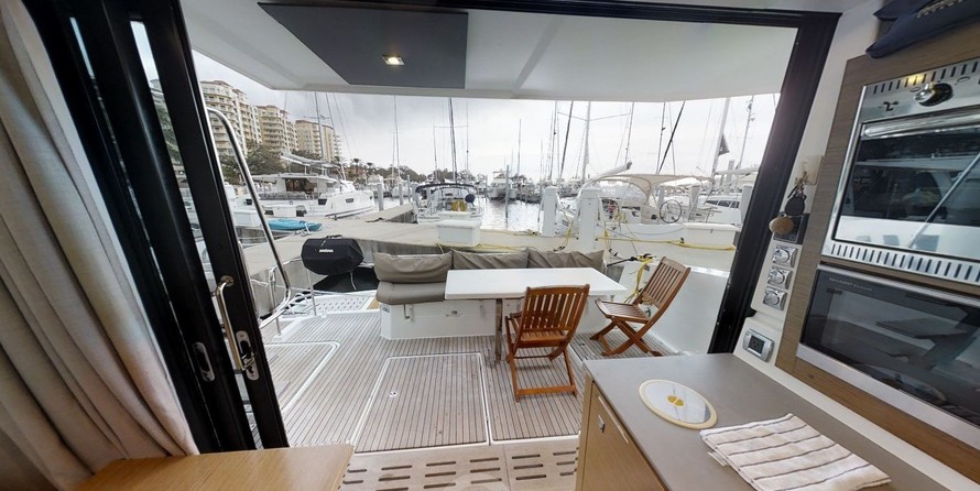 Fountaine Pajot MY 37