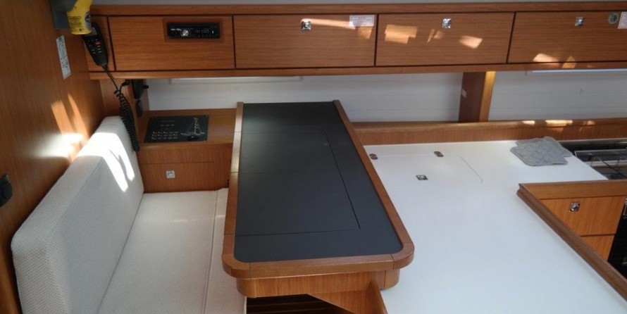 Bavaria Cruiser 51