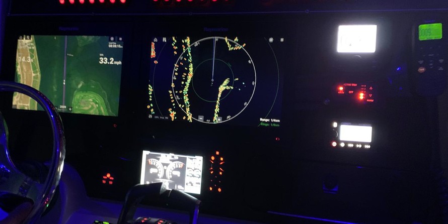 Boston Whaler 330 Outrage