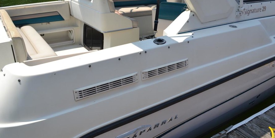 Chaparral 290 Signature