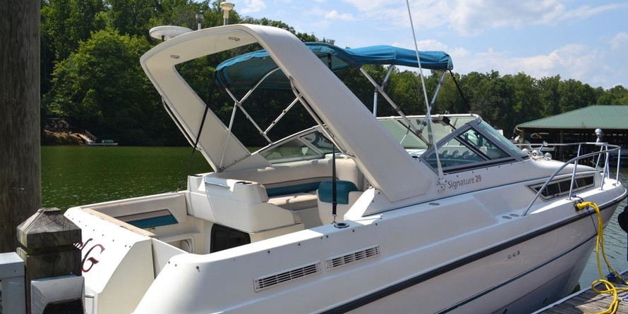 Chaparral 290 Signature