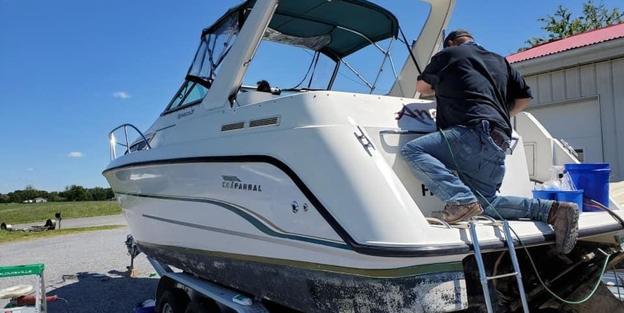 Chaparral 290 Signature