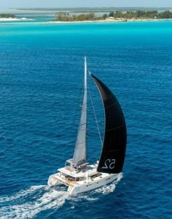 Lagoon 52