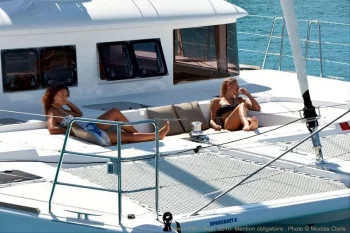 Lagoon 560