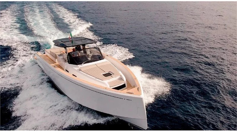 Cantieri navali di mediterraneo continental 50 sport