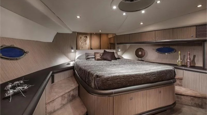 Sunseeker Predator 68