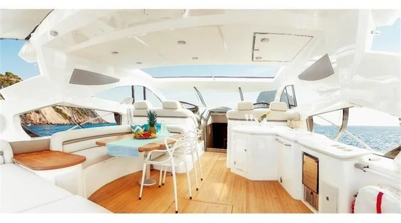 Sunseeker Predator 68