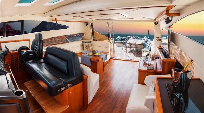 Sunseeker Predator 72