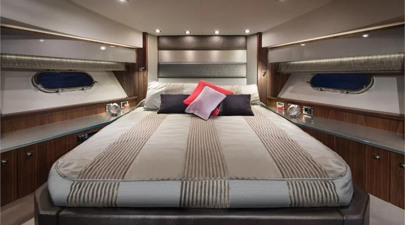 Sunseeker Predator 74