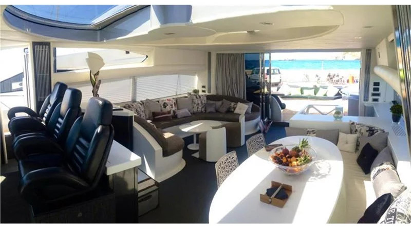 Sunseeker Predator 82