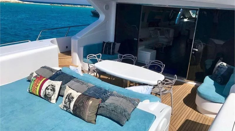 Mangusta 108