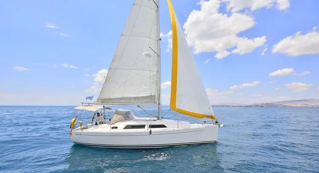 Hanse 325