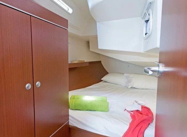 Hanse 345