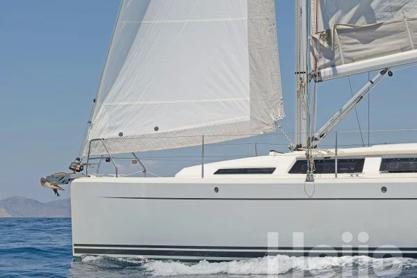 Hanse 345