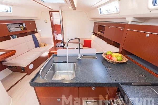 Hanse 385