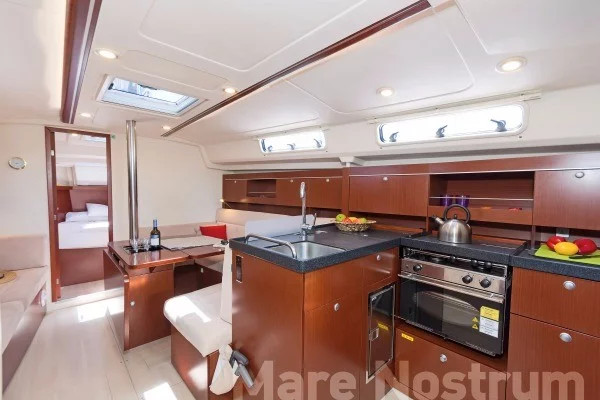Hanse 385