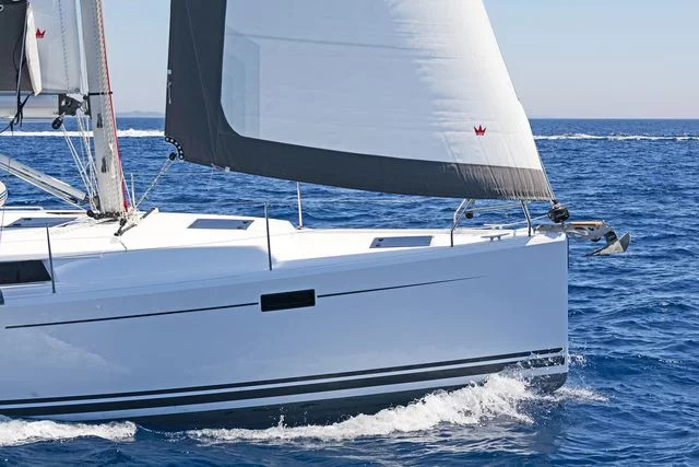 Hanse 385