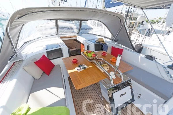 Hanse 385