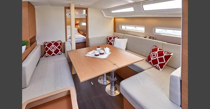 Jeanneau Sun Odyssey 410