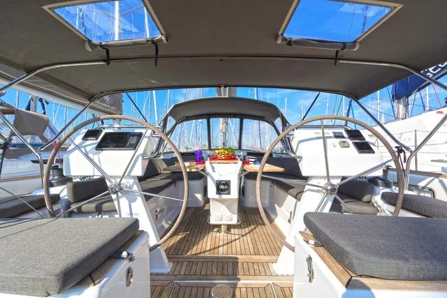 Hanse 455