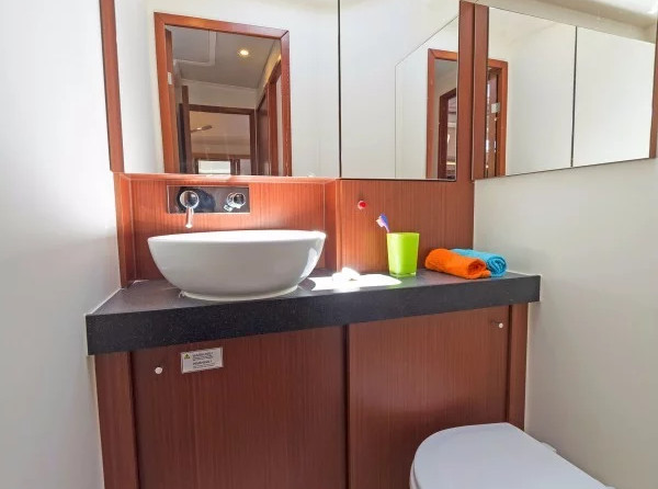 Hanse 455