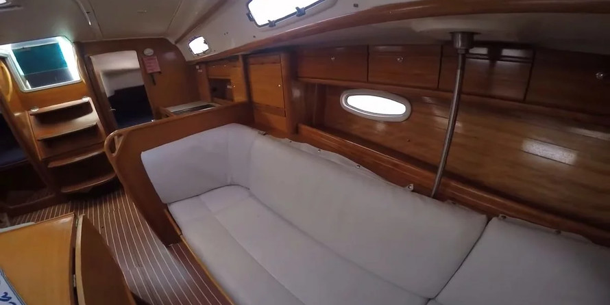 Bavaria 37 Cruiser